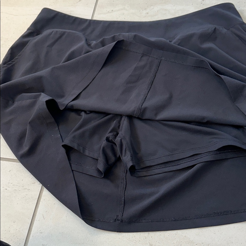 Orvis women’s Skort. XL Black. - Picture 6 of 10